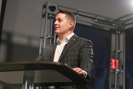 Major Kinsley Jordan preaching at church